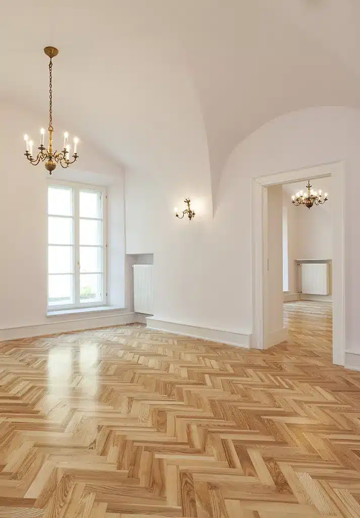 Hahn - Fußboden sanieren und pflegen in Berlin